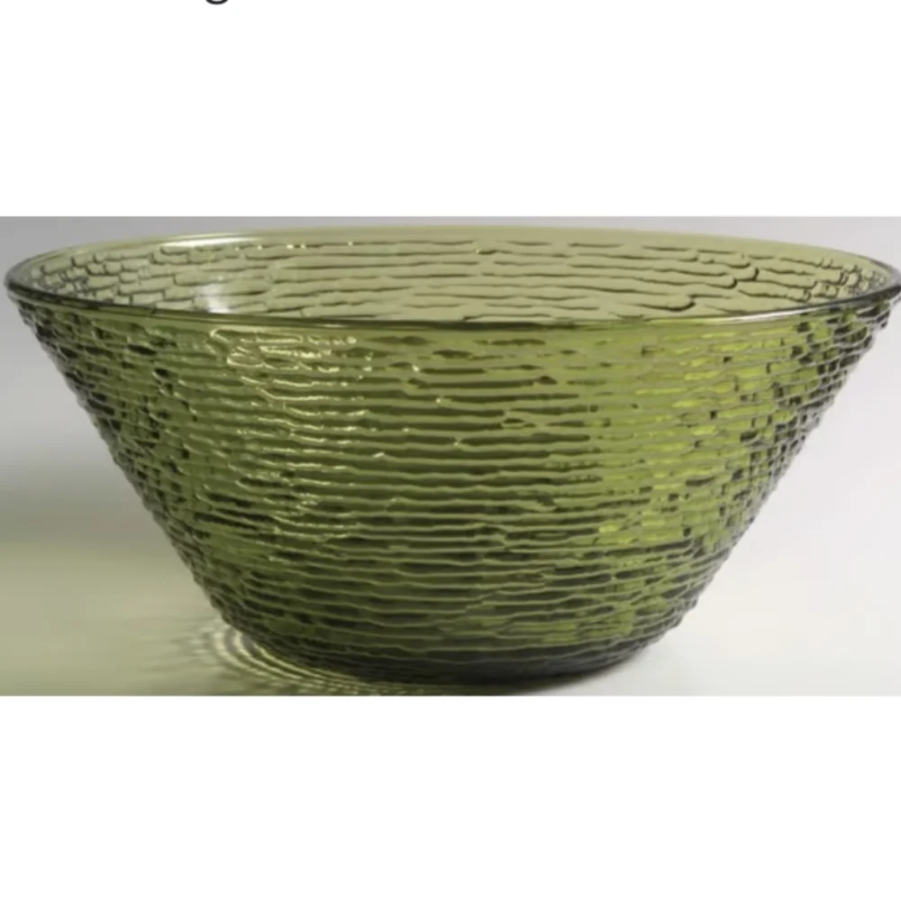 VTG MCM Anchor Hocking Soreno Avocado Green Med Glass Serving Bowl 8.5
